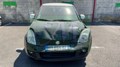 SWIFT (ZA/ZC/ZD) VOITURE A HAY