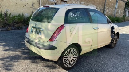 YPSILON 1.4I 16V PLATINO