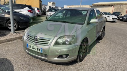 AVENSIS 126 D4D LINEA TECHNO