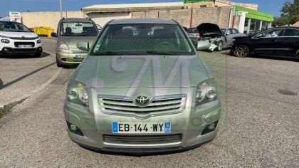 AVENSIS 126 D4D LINEA TECHNO