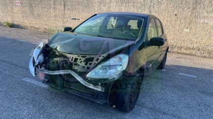 CLIO III 1.2I 16V 75 EURO OVALIE