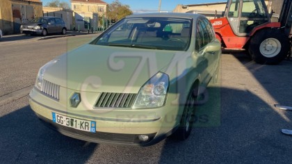 VEL SATIS 2.2 DCI 150