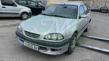 AVENSIS I PHASE 1 2.0 TD LINEA SOL